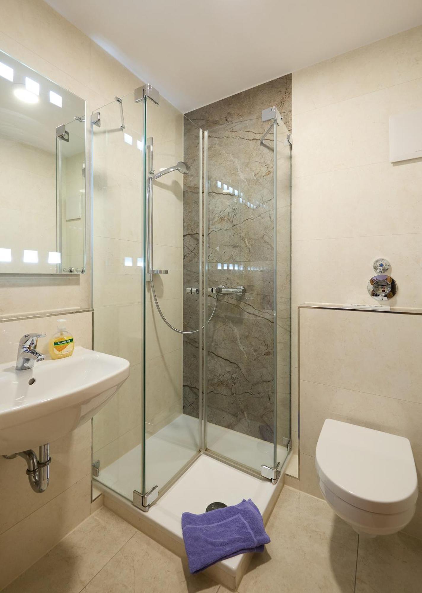 Bruckmühl Hotel Garni Demmel מראה חיצוני תמונה