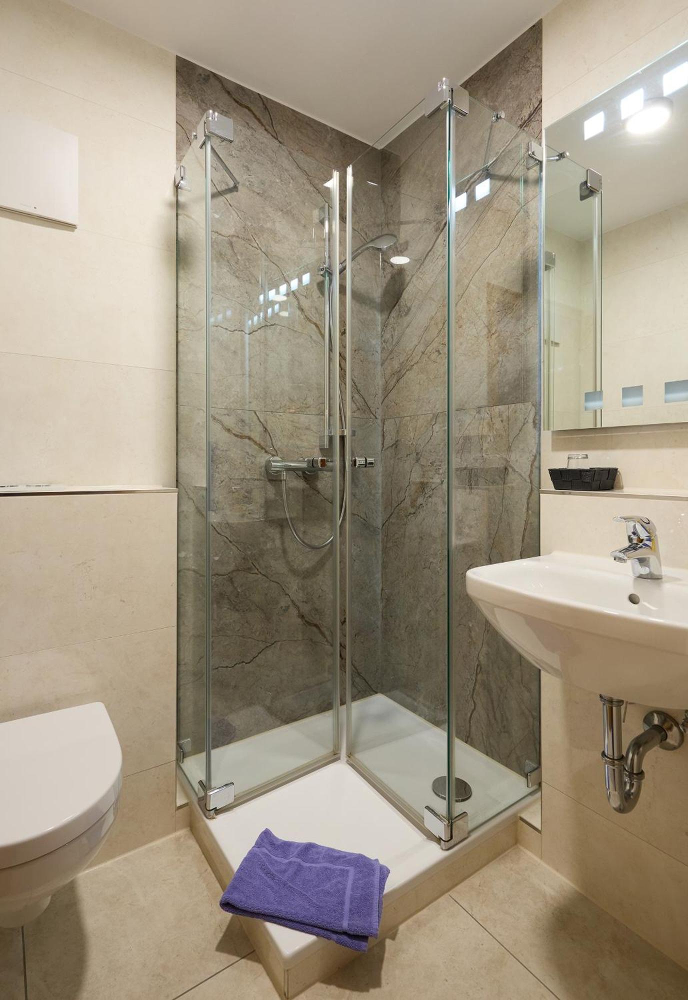 Bruckmühl Hotel Garni Demmel מראה חיצוני תמונה